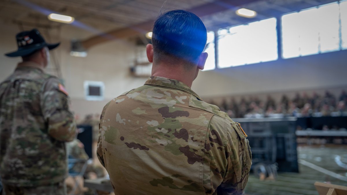 101stAASLTDIV's tweet photo. 🦅 Soldiers gearing up for the #LLAASLT training exercise happening over the weekend.

Curious what LLAASLT is? Look out for more content on our pages this week to learn more! @USArmy @FORSCOM https://t.co/t07YvuTG6w
