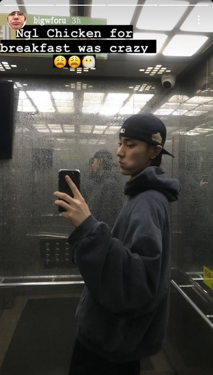 damn he's so tall 😩