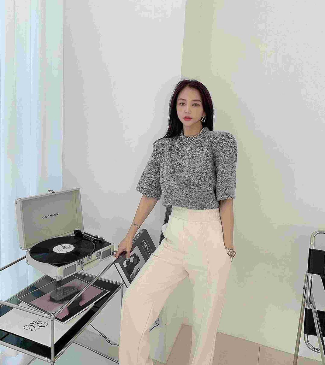 Cold #cozy #cozy styling #everyday dress #easy styling