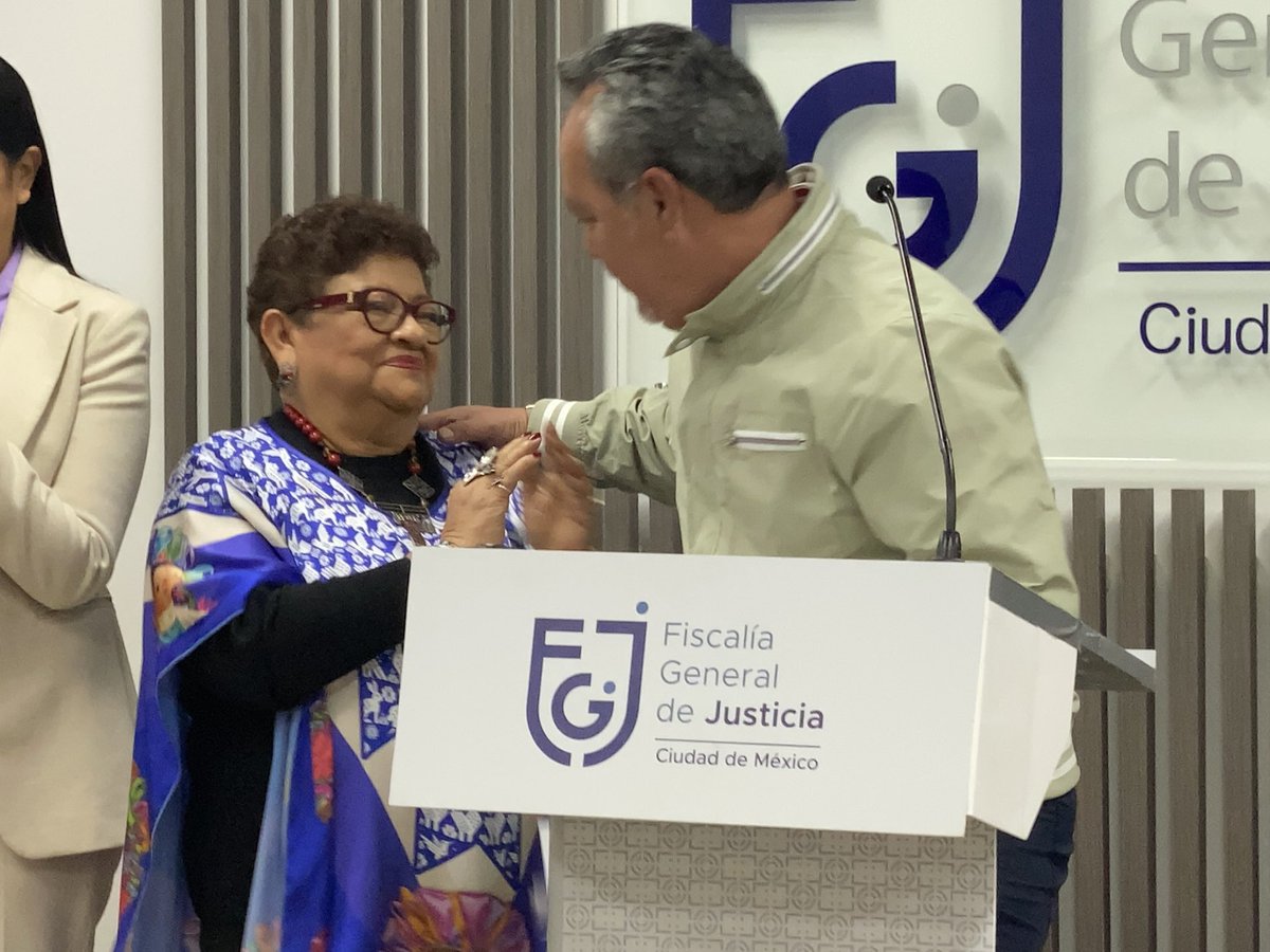 RigoSalgadoV's tweet image. Querida amiga @ErnestinaGodoy_ generaste justicia para todas las personas que viven y transitan en el corazón de México

Lograste que en la Ciudad de México no exista impunidad.

#ErnestinaEsHonestidad