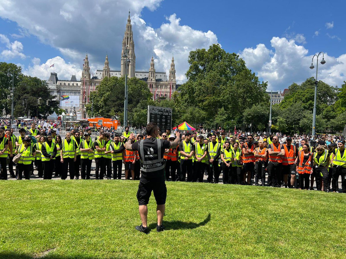 LaurinLevai's tweet image. #anteportas #yoursecurityservice #vienna