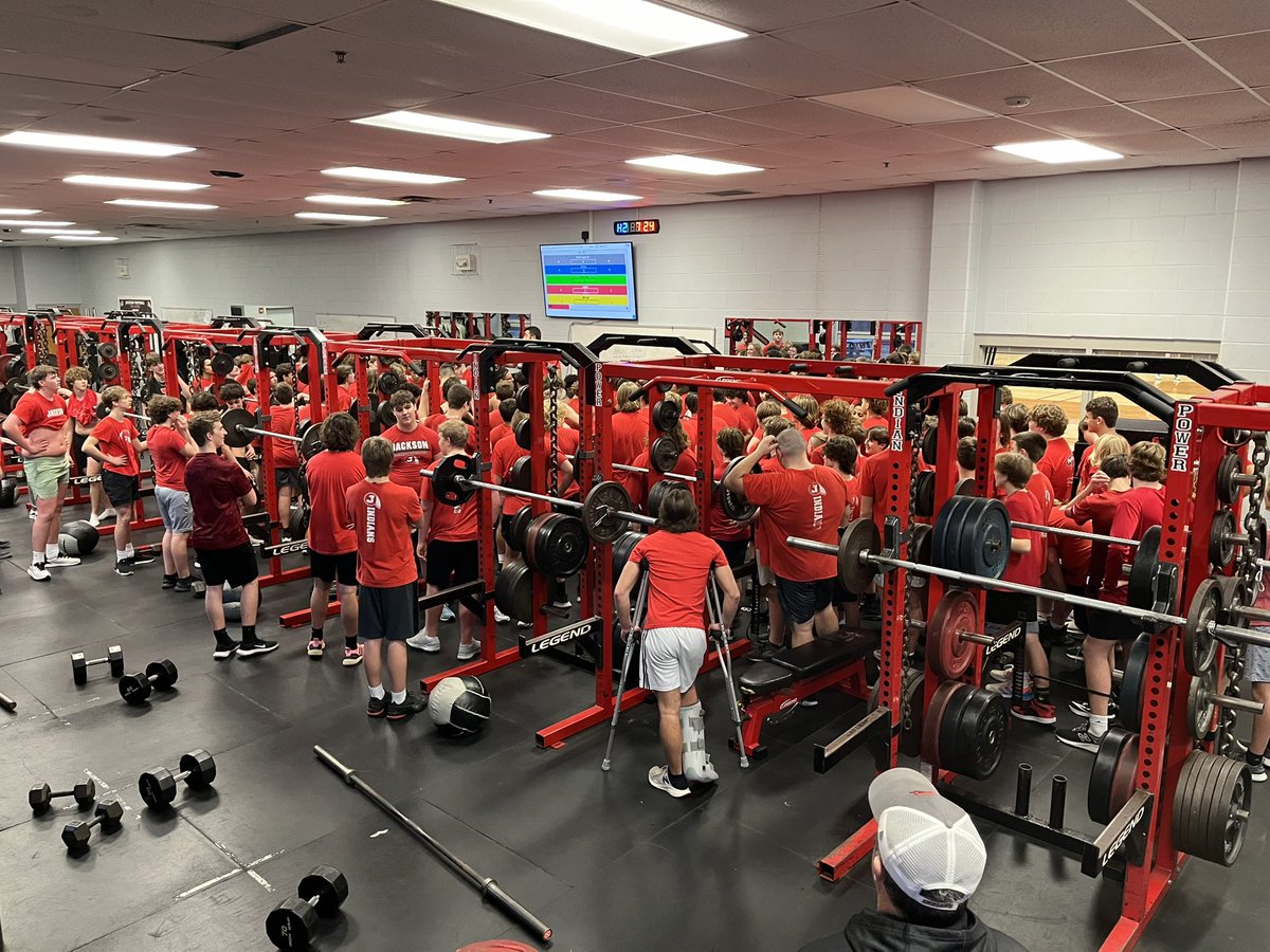 It was an outstanding start to our 2024 off-season lifting cycle! 122 athletes were at the facility at 5:40 this morning working to get better! We are expecting around 135 total players when it’s all said and done! Couldn’t be more excited to see this group develop together #TPW