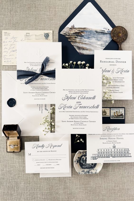 Charm of the Northeast: Unveiling New England Wedding Invitations - Timeless Designs for Your Rustic Elegance 🌿💌
.
.
#NewEnglandWedding #InvitationInspiration #RusticCharm