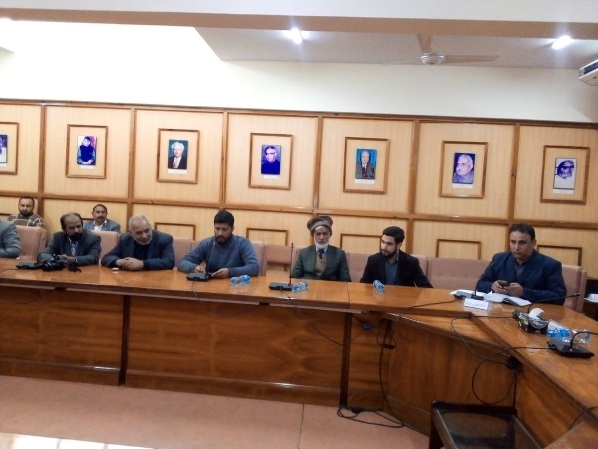 ادارہ فروغ قومی زبان tweet media