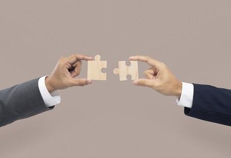 AsiaBusinessOu1's tweet image. HPE To Acquire Juniper Networks For $13 Billion News: goo.su/gmAvEdM
@HPE
@JuniperNetworks
@ChatGPTapp
#artificialintelligence #cloudcomputingservice #AIenabledenterprisenetworking #softwaredefinednetworking