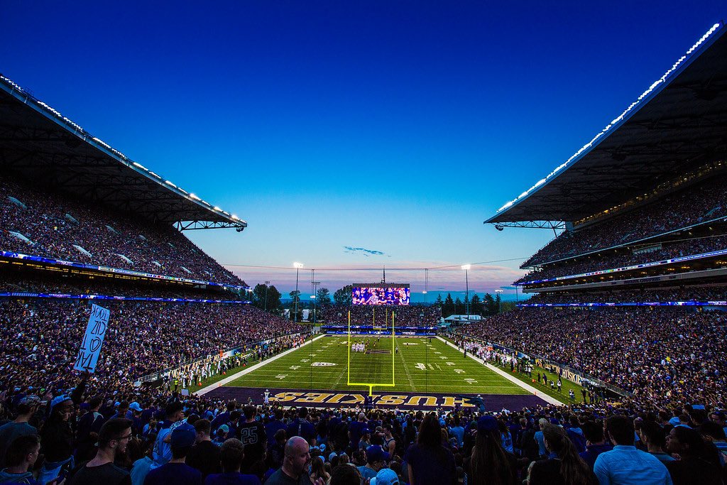 We’re proud of our Huskies. A bittersweet end to a magical season. @UW_Football THANK YOU, Husky Nation. Seeing you rally behind these Dawgs has been so special. 💜💛 #GoHuskies