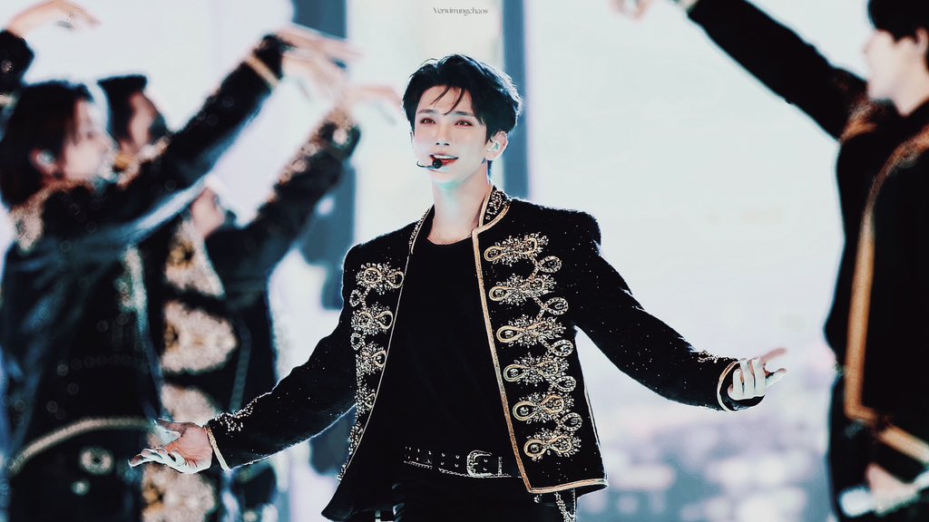 VVchaos_'s tweet photo. 240106 GDA

#SEVENTEEN #세븐틴 #조슈아 #ジョシュア #홍지수 #洪知秀  #Joshua https://t.co/vDkgVAfS2A