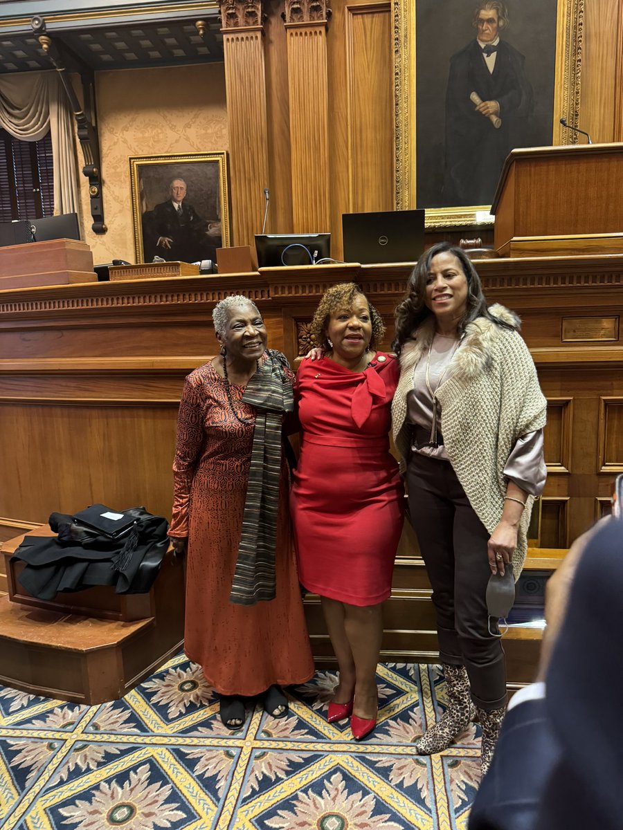 Tameika Isaac Devine tweet media