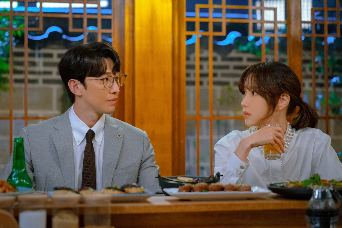 #QueenofDivorce new stills, can’t wait to see the dynamic of this duo! #이지아 #강기영