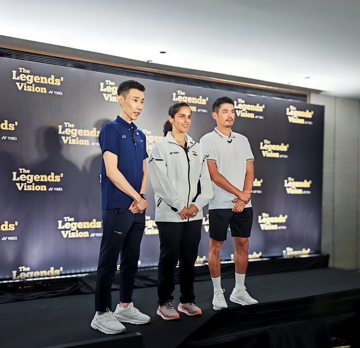 NSaina_FansClub's tweet photo. Queen of Badminton Saina Nehwal @NSaina and Carolina Marin @CarolinaMarin had Joined The Legend's Vision, The other greats under the Legends' Vision banner are @LeeChongWei , Lin Dan, Peter Gade @petergade_off, Taufik Hidayat, Lee Yong Dae.

#TheLegendsVision #QueenOfBadminton https://t.co/rQV8tLUzxW