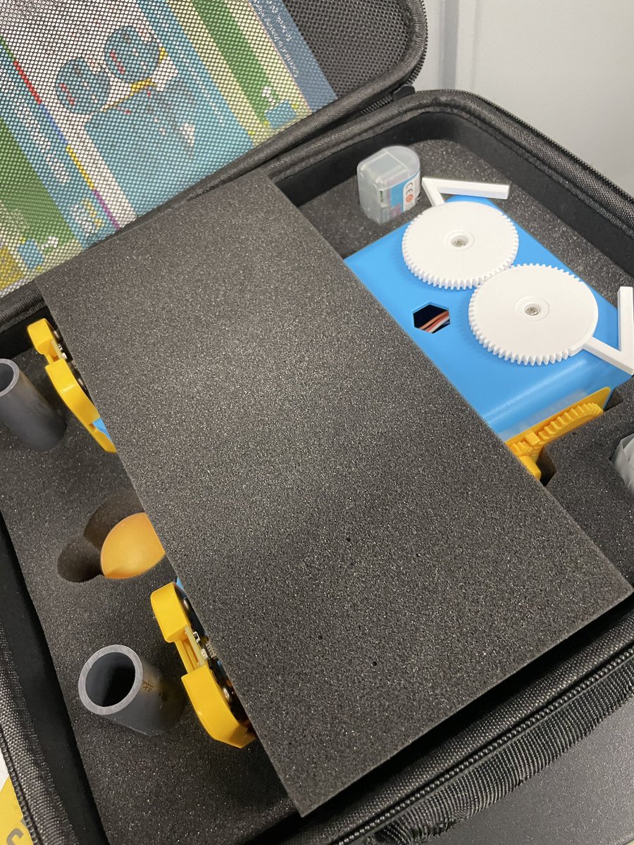 magistrazee's tweet image. Signed up for the FREE trial with @MartyTheRobot from @RoboticalLtd Arrived today.  thanks to @Rdene915 for sharing information about #MartytheRobot