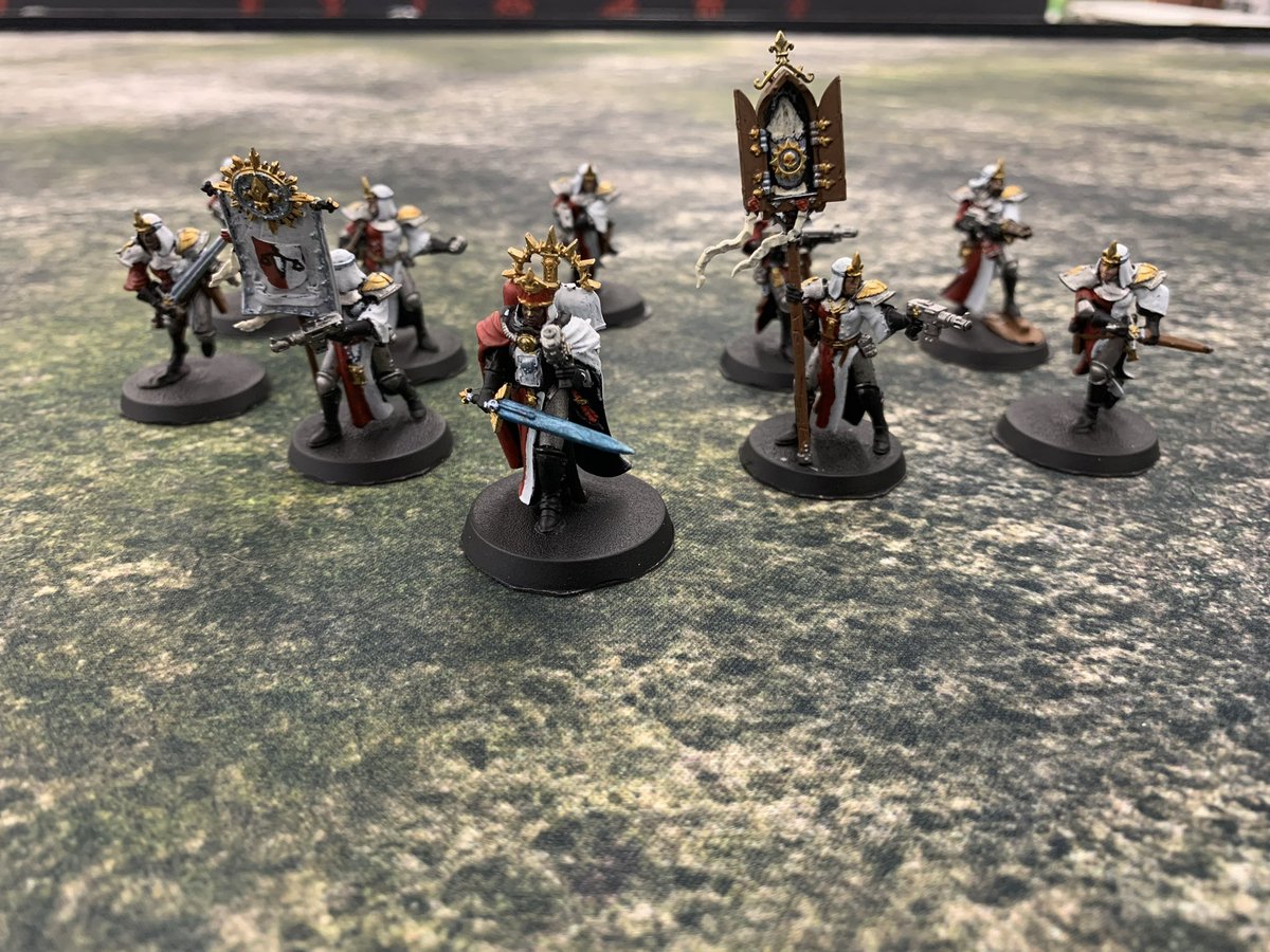 Ravenhull's tweet photo. Trading squad of Ordo Meriare about to deploy with full Sisters of Battle. A tribute to the ladies of @vanishlily ‘s art. 
#40k #SistersOfBattle #OrdoMeriare. https://t.co/KYCePGyVEk