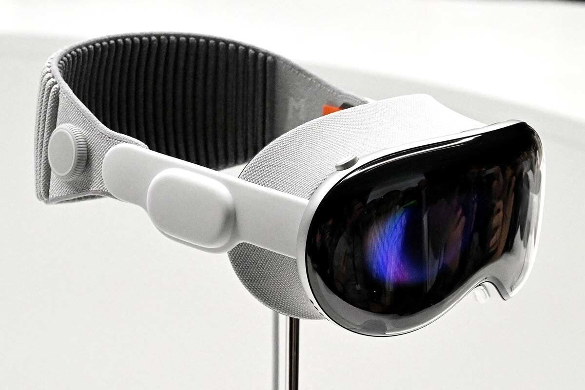 livedoornews's tweet photo. 【決定】アップルのゴーグル型端末「Apple Vision Pro」、米国で2月2日に発売
https://t.co/ei81z2HVGP

価格は3,499ドル（約505,000円）。米国内のすべてのApple StoreおよびオンラインのApple Store（米国）で販売する。米国以外での販売予定は明らかにされず、日本での販売も未定。 https://t.co/HR5kONZDsK