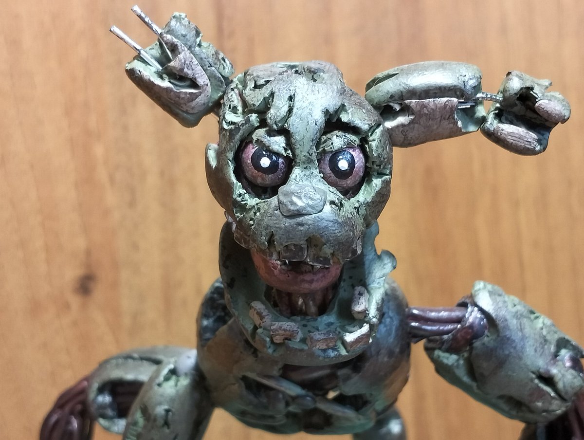 WriteGarve47628's tweet photo. Garvey Write 
#FNAF #fnaffangame #dormitabis #springtrap #GarveyWrite #fnaffanart #Fangame #figure https://t.co/Hkk9BOC7Dv