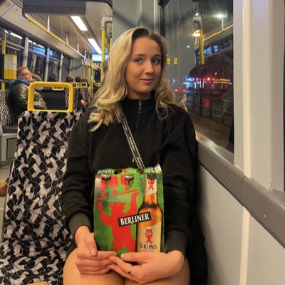 Laura tweet media