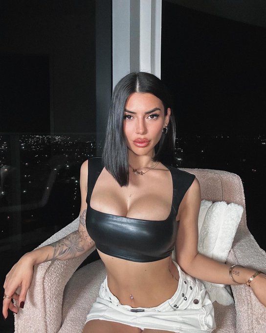 The type you don&rsquo;t find twice 💘 https://t.co/554gtUndNC