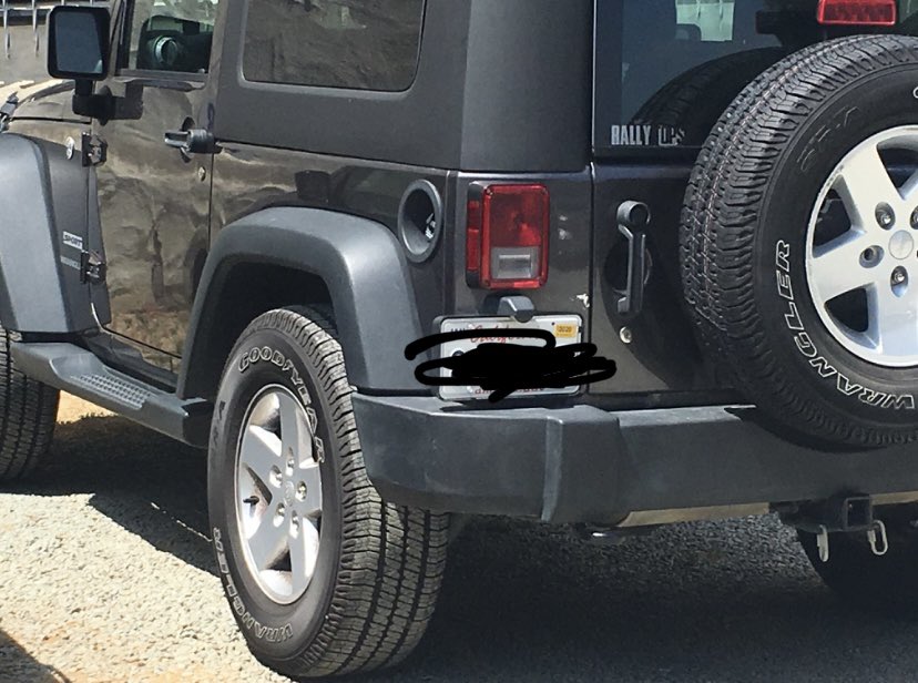 Finally  covered my car because it’s too cold. Thinking about driving somewhere and host in the back. I removed the sits and got plenty of space. Any suggestions of neighborhoods to go have some car fun? #carfun #hostinginmycar