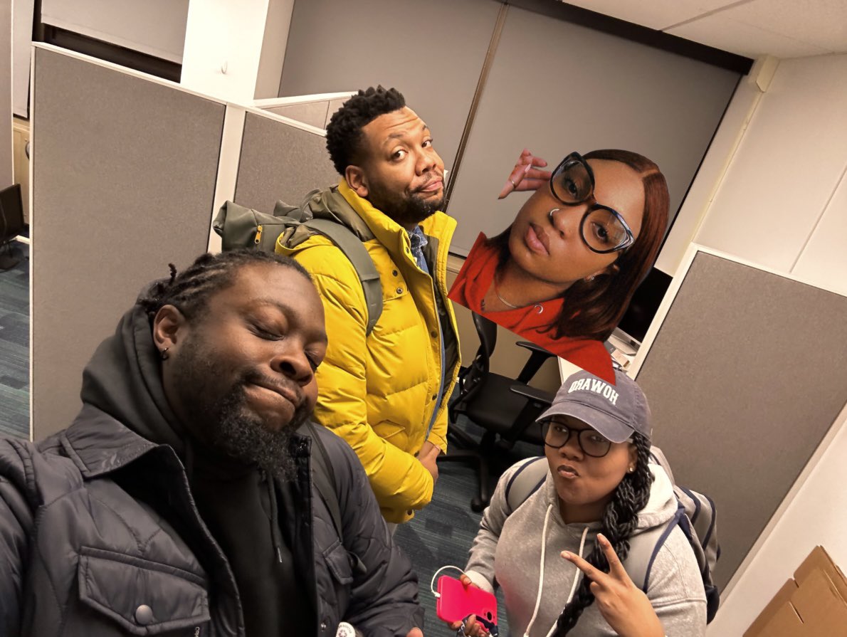 waynes_ambition's tweet photo. PhD Gang Gang ❤️‍🔥 #Year3 
@_winnneelee @beezmsw @Lissa_Worthy https://t.co/HgDUwXVSuP