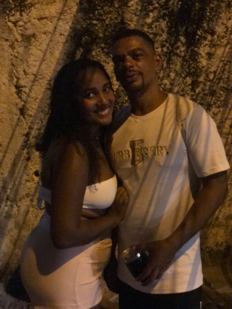 SrEcncrenca's tweet photo. Você foi um grande homem e deixou uma marca eterna no coração de todos que conheceram você. E eu para sempre vou guardar as lindas recordações do que vivemos juntos. Descanse em paz, padrinho 😭🥀❤️❤️❤️ https://t.co/ZOpadzwjn2