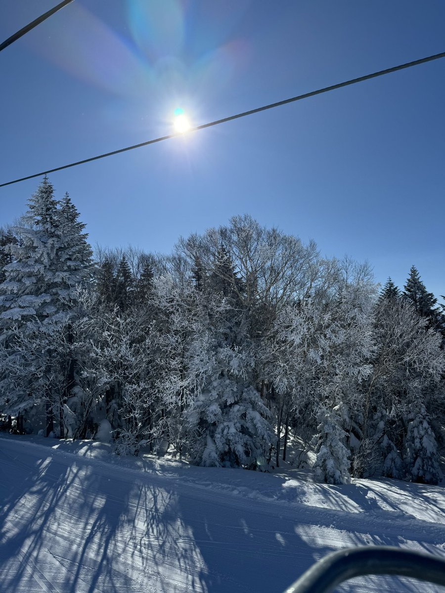 竜王来た
雪めちゃいいじゃないか❄️
気温マイナスだけど晴れてるから
寒くない
#竜王スキーパーク
#soraterrace