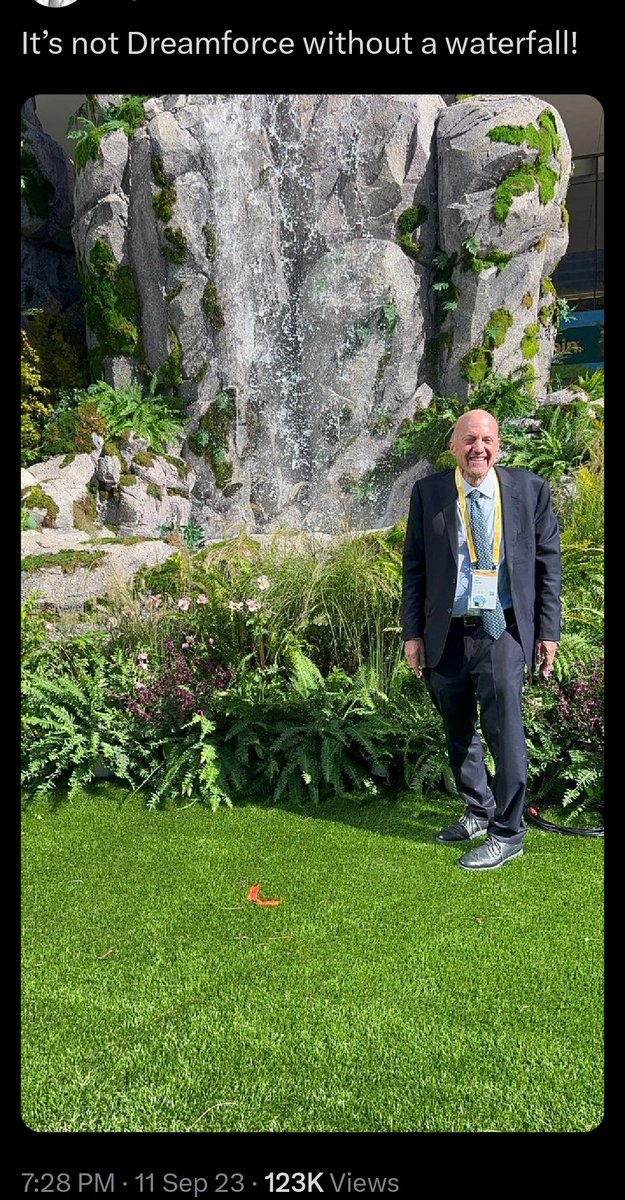 TraderGirlQ's tweet photo. 🚨BREAKING BLACK SWAN EVENT

SUSPECT 44YO > Q POST 44 "MY FELLOW AMERICANS" 🇺🇸

JIM CRAMER 9/11 > DREAM FORCE + WATERFALL (STOCK MARKET)💧

9/11/2023-1/8/2024=119 DAYS 🪞9/11 🌒

RATM QUIT 1/2/24 - THEN CAME THE SHOT 🔫🎵

DAN SCAVINO VIDEO > DREAM ON AEROSMITH 🎶

TRUMPS RALLY > IF I CAN DREAM

JFK HAD A DREAM SHOT🔫

MLK HAD A DREAM SHOT🔫

LONDON BREED > 55 MLK DREAM > 2184 DAYS AGO. 🔫

LONDON BREED > MAYOR SAN FRANCISCO > GGB FALLS > LONDON HAS FALLEN 🌉

Q POST 2184 > 9/11 BUCKLE UP 🤯

OPERATION SANDMAN > BRICS > SAUDI ARABIA + IRAN 1 JAN. MARKET SELL OFF / COLLAPSE 🔴

EXPLOSION 2 MIN FROM JFK MEMORIAL PLAZA 🏨

GOLDEN GLOBES 1/7/24 BLACK TUX, SWAN PIN 🦢 MARGO ROBBIE "GREEN LIGHT" 🟢

Q: LEAK TURNS INTO A FLOOD > MSM "GAS LEAK" 🌊

GET READY FOR IT YOU KNOW WHATS COMING NEXT! ⏰

SIX OCLOCK CAN BE DANGEROUS