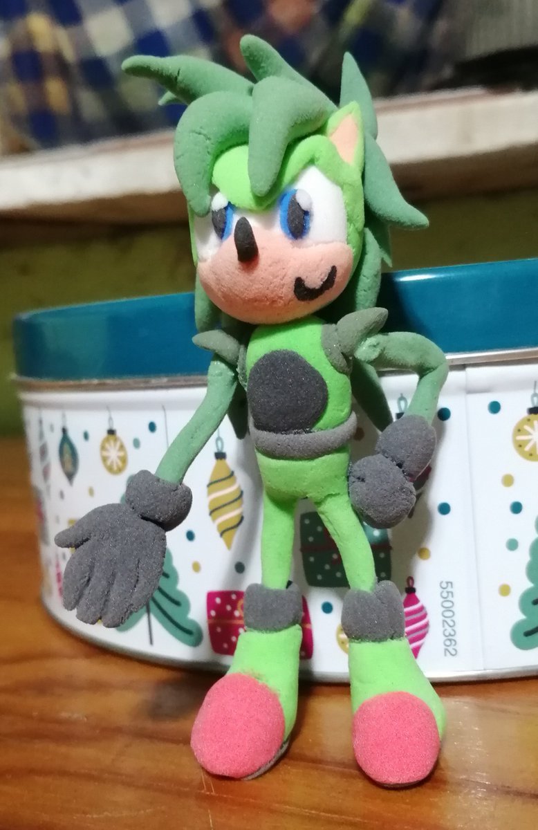 ProyectSNC's tweet image. Bueno, se que este no es uno de mis mejores trabajos, pero de alguna manera conseguí improvisar con lo que tenia a la mano, espero que te guste mucho @Yezan135 y si, si quieren dejarme sugerencias para hacer más figuras de espumilla estaré complacido de escucharlos