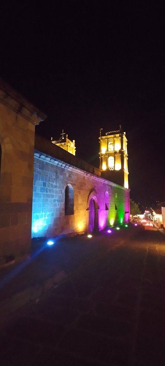 Templo parroquial La Inmaculada Concepción y San Lorenzo Mártir.