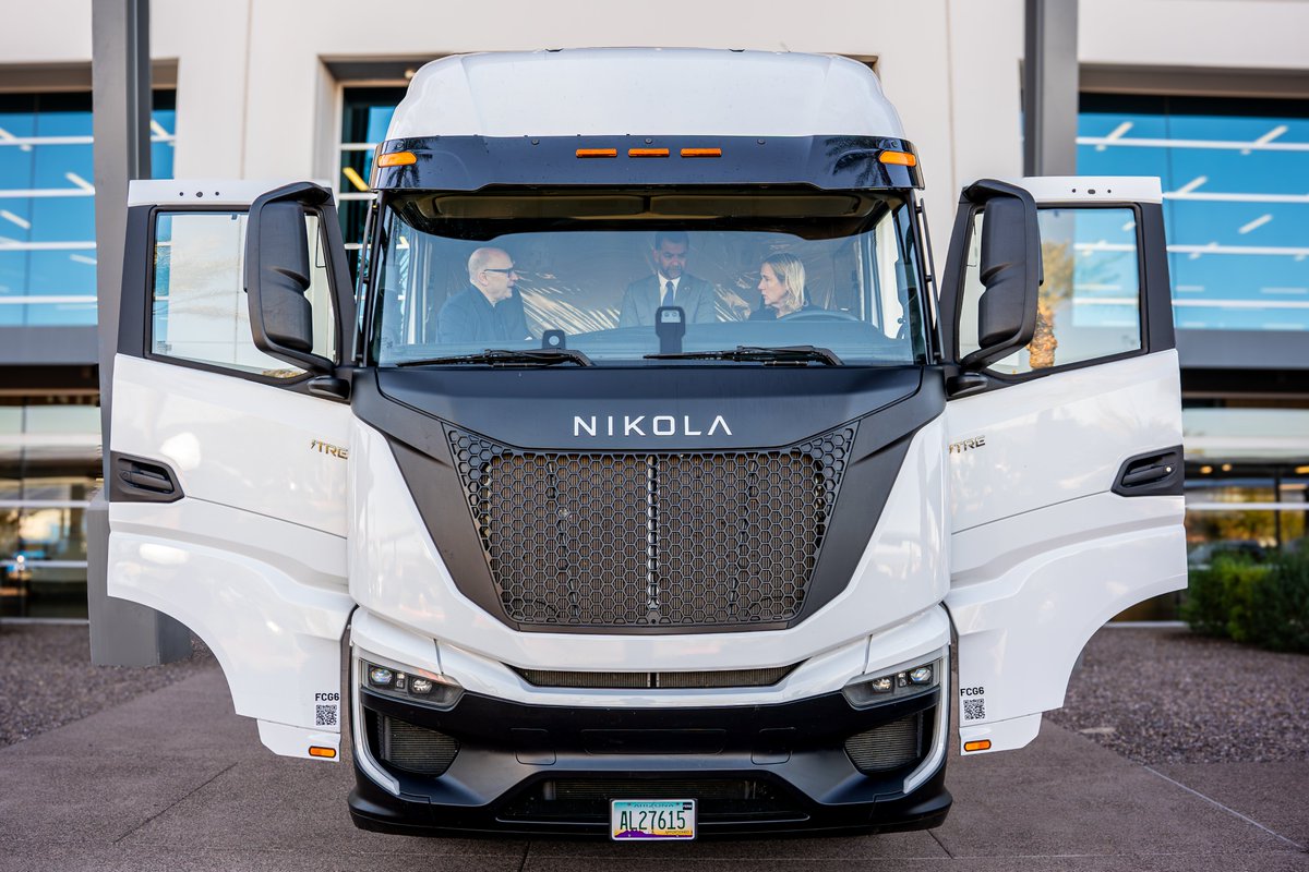 nikolamotor's tweet photo. We are honored to have hosted @KirstenHillmanA and members of @CanCGLA at Nikola's headquarters today! Our team is grateful for the opportunity to showcase our advanced hydrogen fuel cell electric vehicle technology and our plans for accelerating the decarbonization of transportation in Canada.
#FollowNone