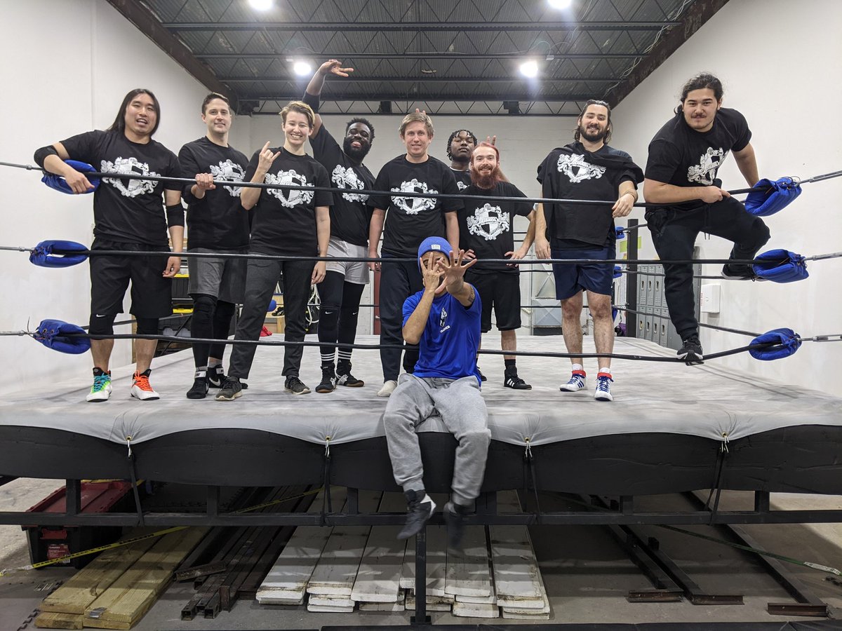 RenRumble's tweet photo. 9 intrepid trainees started their journey into the world of professional wrestling. We can't wait to see the art they create. 

Our next beginner 1 class will start in March. If you want in, stay tuned and we'll let you know when we open up a new class. https://t.co/QNNCpdGwTr