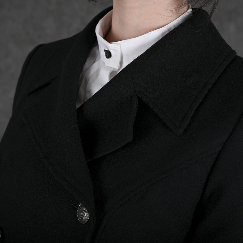 クラージュコート ブラック】 “格好良さ“を突き詰めた、誰もが見惚れる