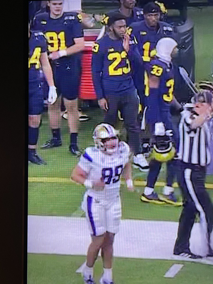 Scott Stokes tweet media