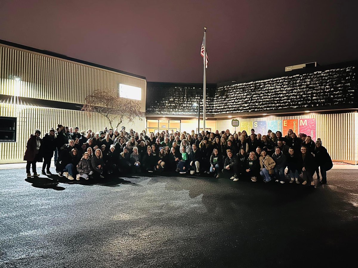 EducationMN's tweet photo. Becker. Inver Grove Heights. Prior Lake-Savage. #SolidaritySeason continues across MN in 2024 and it’s not stopping anytime soon. Our teachers are ALL worth more ✊ #mnleg #edmnvotes https://t.co/vIDQFJw8iN