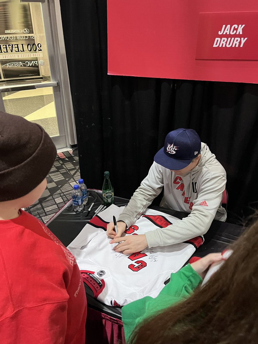 My favorite moment from <a href="/Canes/">Carolina Hurricanes</a> STM event tonight - after Jack Drury signed my son’s jersey he noticed Paul Stastny’s signature on it. Asked if he could take a picture of it- of course we said yes!