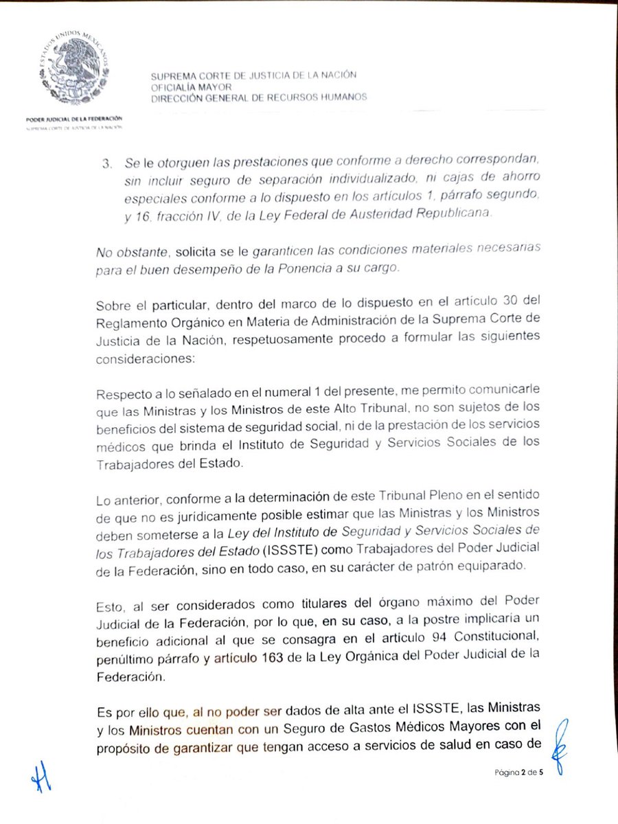 LeniaBatres's tweet photo. La SCJN se niega a inscribirme al ISSSTE.
También dice que la remuneración incluye las prestaciones de la persona servidora pública y que “declaró en su momento, la invalidez de diversos artículos de la Ley Federal de Remuneraciones de los Servidores Públicos (publicada en el Diario Oficial de la Federación el 5 de noviembre de 2018)”, pues “el Poder Legislativo no estableció parámetros objetivos para fijar remuneraciones”…
Lo que no señala el oficio es que hay una nueva Ley de Remuneraciones vigente, de 2021, que establece estos parámetros.
Véasele por donde se le vea, no hay justificación para rebasar el monto constitucional.
Por eso, he tramitado mi incorporación voluntaria al ISSSTE y la devolución directa del excedente de las remuneraciones en la Tesorería de la Federación.