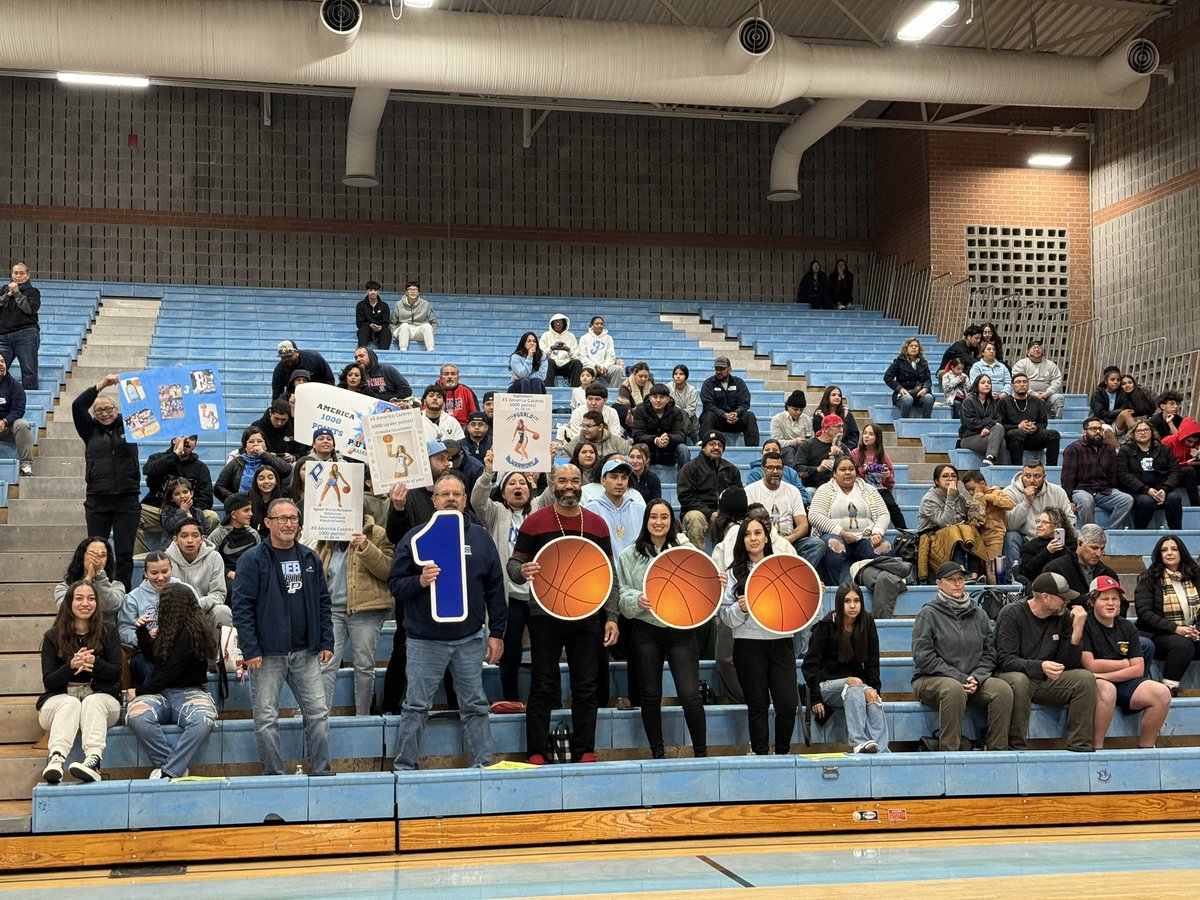 jennamfink's tweet photo. Congrats to Pueblo High’s America Cazares (@acazares_23) on hitting 1,000 career points… and she’s only a sophomore!! @KVOA https://t.co/DLCgynqUkI
