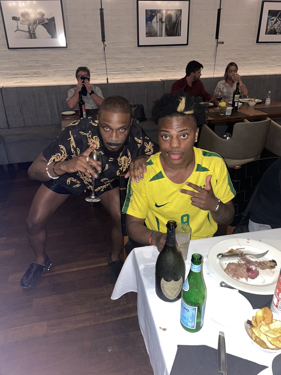 jpegmafia's tweet image. Never date a broke bitch its bad for your health 😷