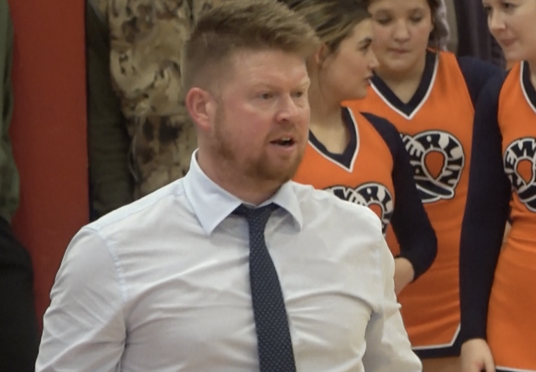 Channel1450com's tweet photo. New Berlin Pretzels Hold On Against Pleasant Plains To Advance To County Semifinals   https://t.co/KbimVUntIn https://t.co/kZ69sXGJ1h