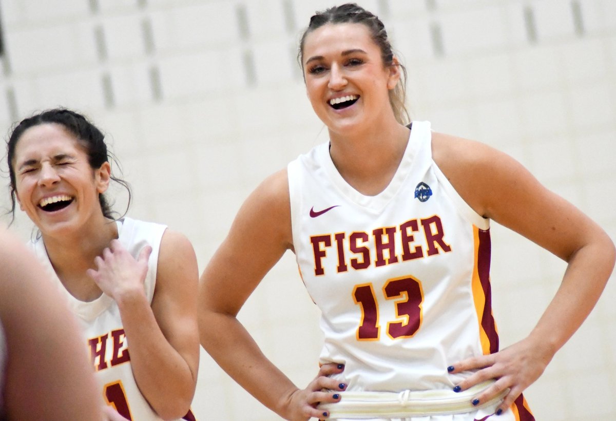 Waverly grads ALEX and SIDNEY TOMASSO excited to have one final year together on the hardwoods at St. John Fisher. @Eknolles @RMcIntosh_WCSD @WaverlyRec valleysportsreport.net/index_get.php?…