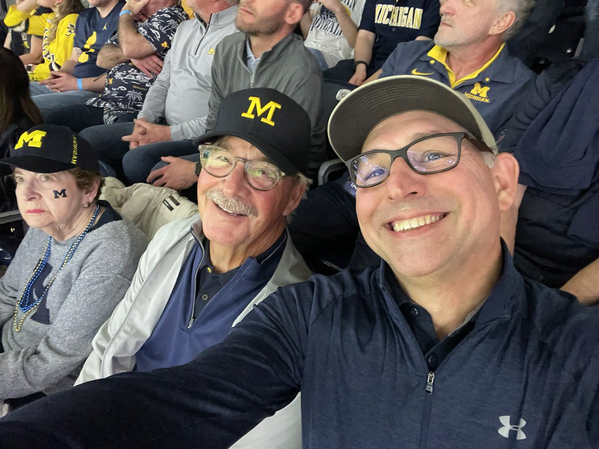 Dean Doxakis tweet media