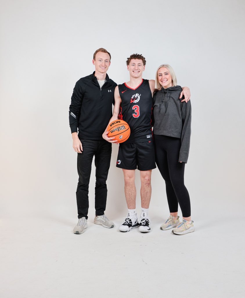 Very excited to announce my commitment to Minnesota State Moorhead-Go Dragons!!🐉