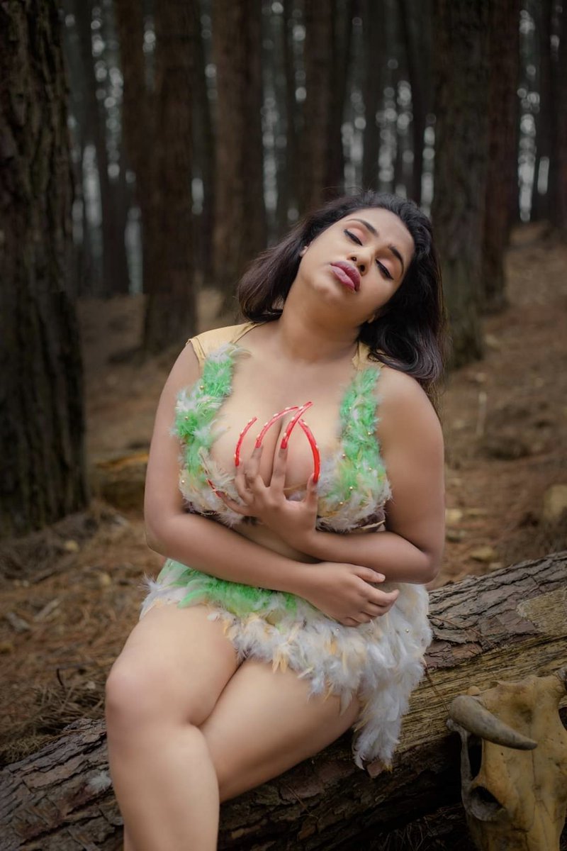 samrockzzy's tweet photo. Madhu's super sexy long nail photo set...
https://t.co/Nfsv1Jg6Ii
IG - mylongnails.blogspot.comm
.
#nails #longnails #sexyNails #sexyLongNails #myLongNailsWebsite #myLongNails #myLongNailsOfficial #nailblogger #nailart #nailpolish #nailinstagram #extralongnails https://t.co/BJnR3X5mYB