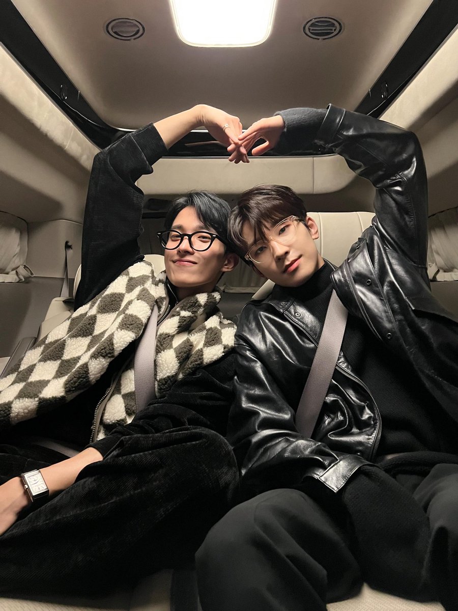 _fairylele's tweet photo. @dsrvco DAY 1 ‼️💫 https://t.co/2PXTzLmqAS