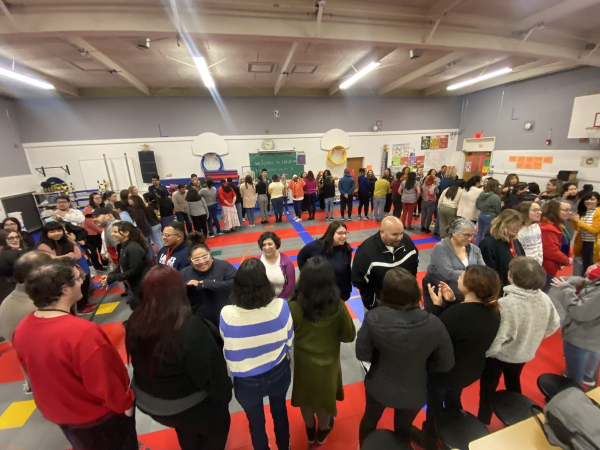 Jennifer Jones tweet media