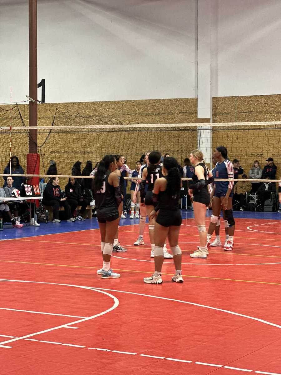 Kaila Baker (@kaila05_vb) on Twitter photo We finished the weekend 4th in Gold Bracket. Good start but there is still work to be done! On to Volley by the James this weekend! <a href="/CHRVAVB/">CHESAPEAKE REGION VOLLEYBALL</a> <a href="/mdjrsvbc/">Maryland Juniors VBC</a> <a href="/PrivateersVB/">New Orleans Volleyball</a> <a href="/wonkamanvb/">Robert Abels</a> <a href="/PrepDigVA/">Prep Dig Virginia</a> We finished the weekend 4th in Gold Bracket. Good start but there is still work to be done! On to Volley by the James this weekend! <a href="/CHRVAVB/">CHESAPEAKE REGION VOLLEYBALL</a> <a href="/mdjrsvbc/">Maryland Juniors VBC</a> <a href="/PrivateersVB/">New Orleans Volleyball</a> <a href="/wonkamanvb/">Robert Abels</a> <a href="/PrepDigVA/">Prep Dig Virginia</a>