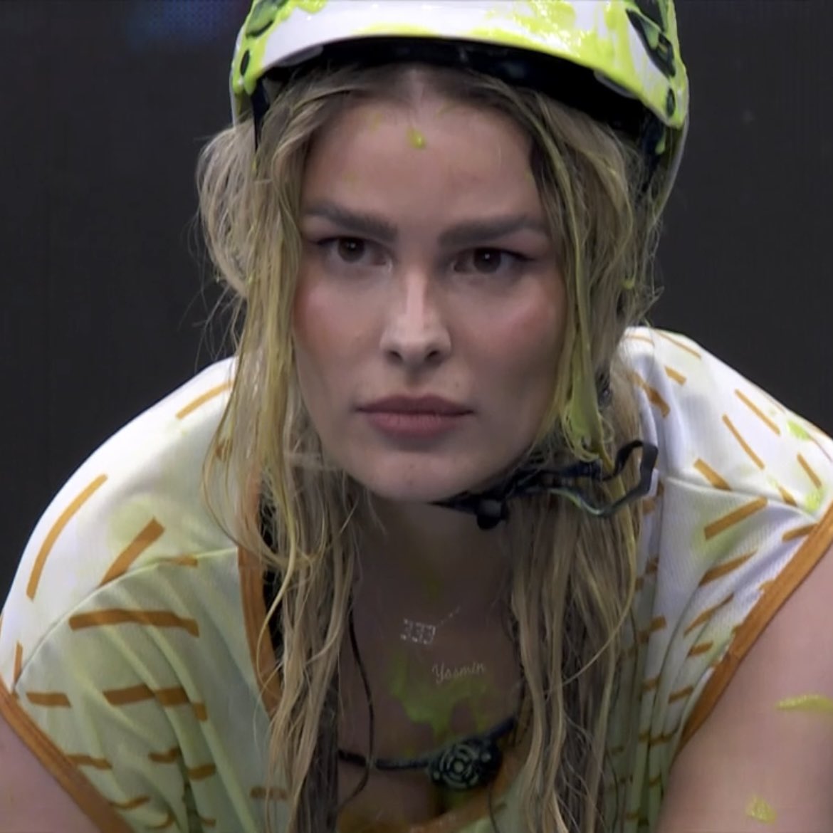 mxtheuzito's tweet photo. Yasmin: "Você (Beatriz) também achou meio injusto com o cara essa prova? Acho que não ficou acessível pra todo mundo".

Yasmin sobre o Vini ter dificuldades para realizar a prova. 🥺 #BBB24 https://t.co/jXO7i7GaqW