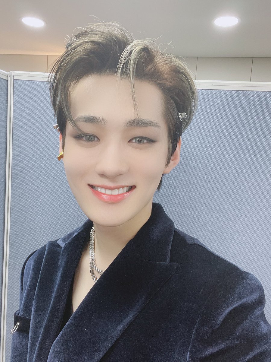 by_verivery's tweet photo. [#용승]       

경)🎉베리베리 용승 5살🎉(축

#YONGSEUNG #베리베리 #VERIVERY https://t.co/hxQGQ7oN6U