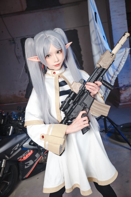 Twitterのコスプレ画像15