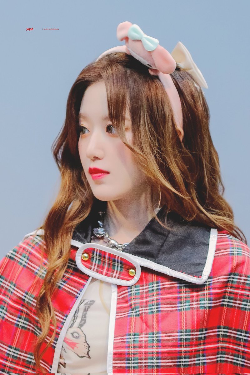 230527

#아이들 #여자아이들 #GIDLE #슈화 #SHUHUA