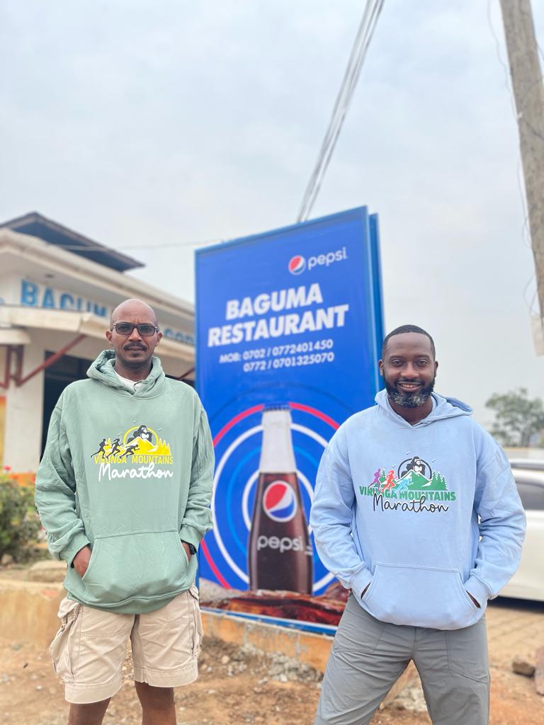 JuliusNkuraija's tweet photo. Thanks @ivan_kahangire for the jumper😊 https://t.co/nHzg9VigO7