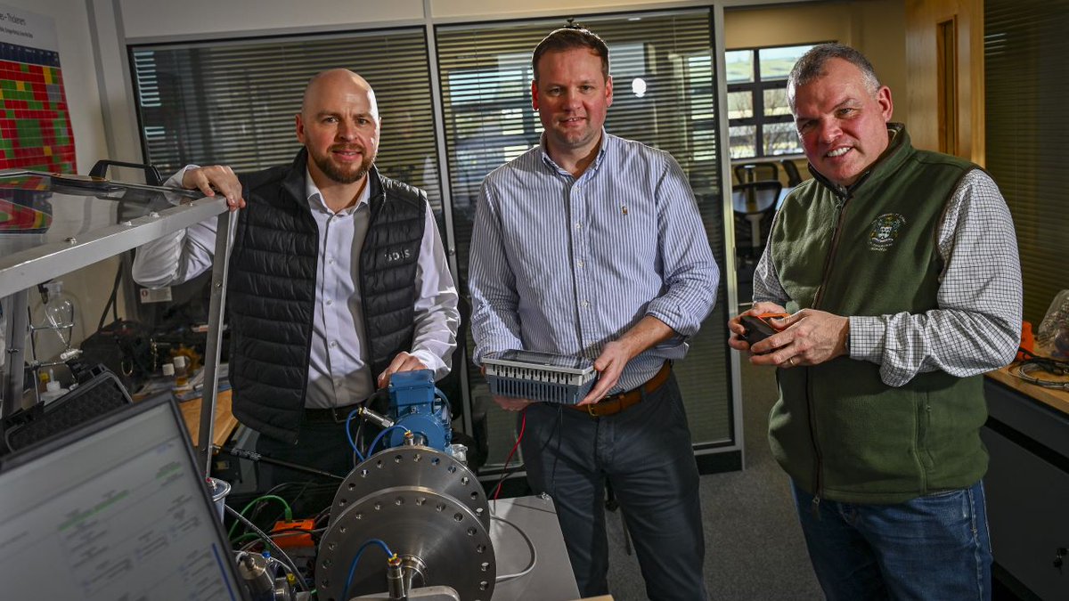A South Yorkshire-based artificial intelligence (AI) platform that aims to help global food and beverage companies cut downtime and boost productivity has completed an initial fundraising with venture capital funding and support from <a href="/YorkshireAI/">Yorkshire AI Labs LLP</a>

insidermedia.com/news/yorkshire…
